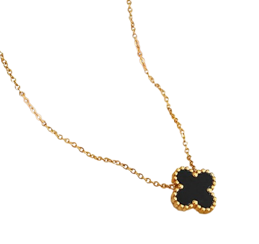 CD013 | Cadena con dije trébol de cuatro hojas en acero dorado y esmaltado negro