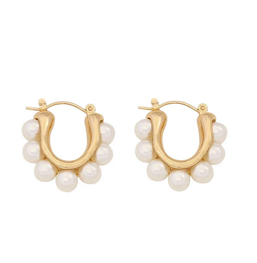 AD030 | Aros en acero dorado y perlas