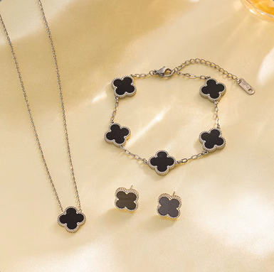JQ003 | Conjunto en acero inoxidable tréboles de 4 hojas y esmaltado negro