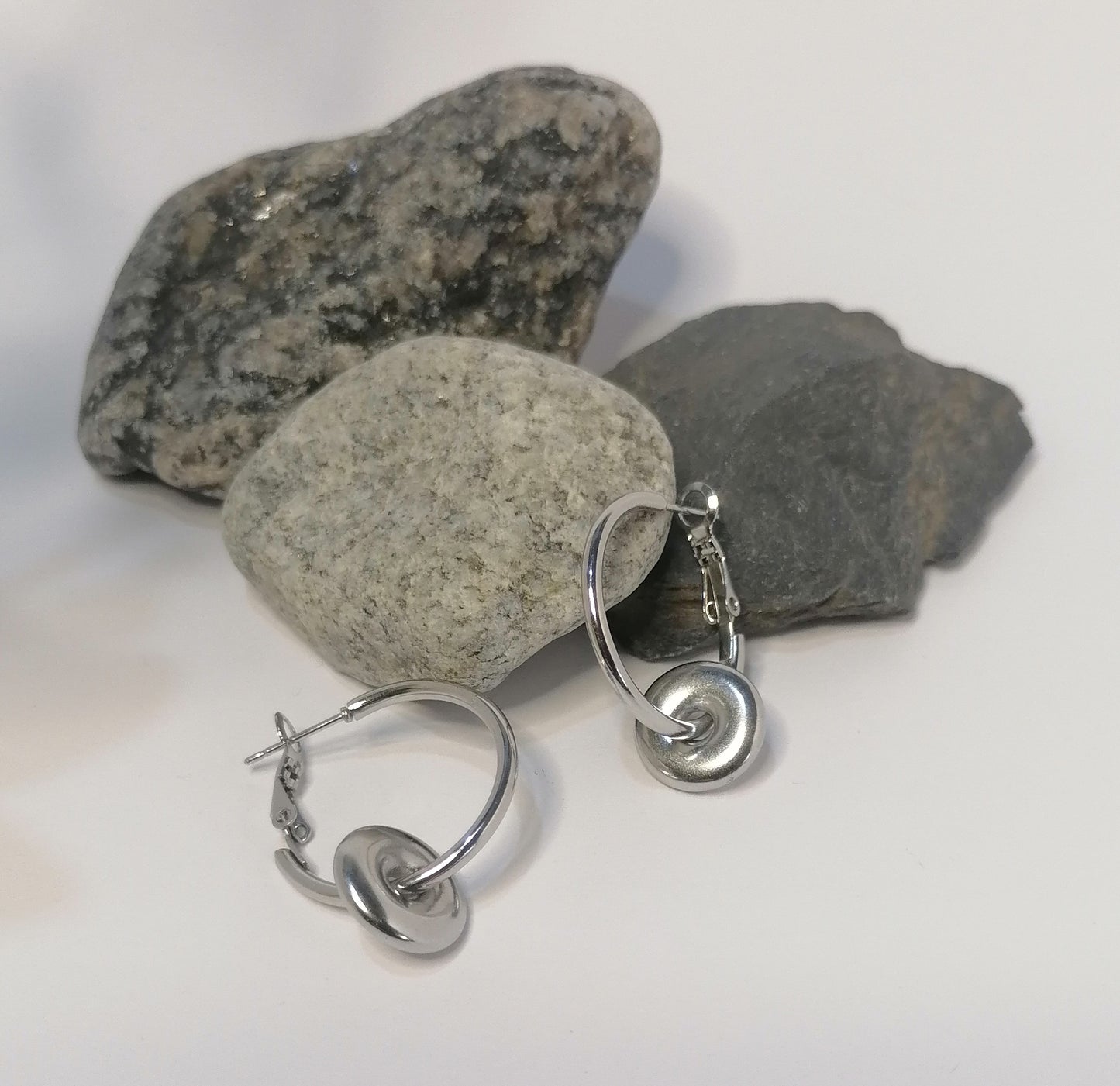 AQ001 | Aros en acero inoxidable con círculo