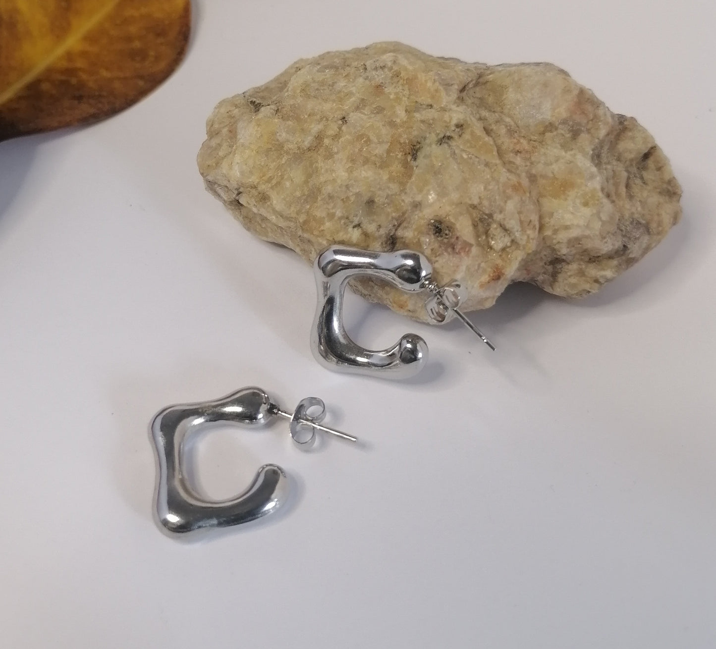 AQ007 | Aros en acero inoxidable romboides