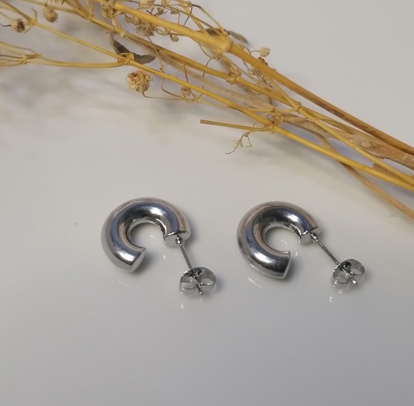 AQ013 | Aros en acero inoxidable abiertos lisos