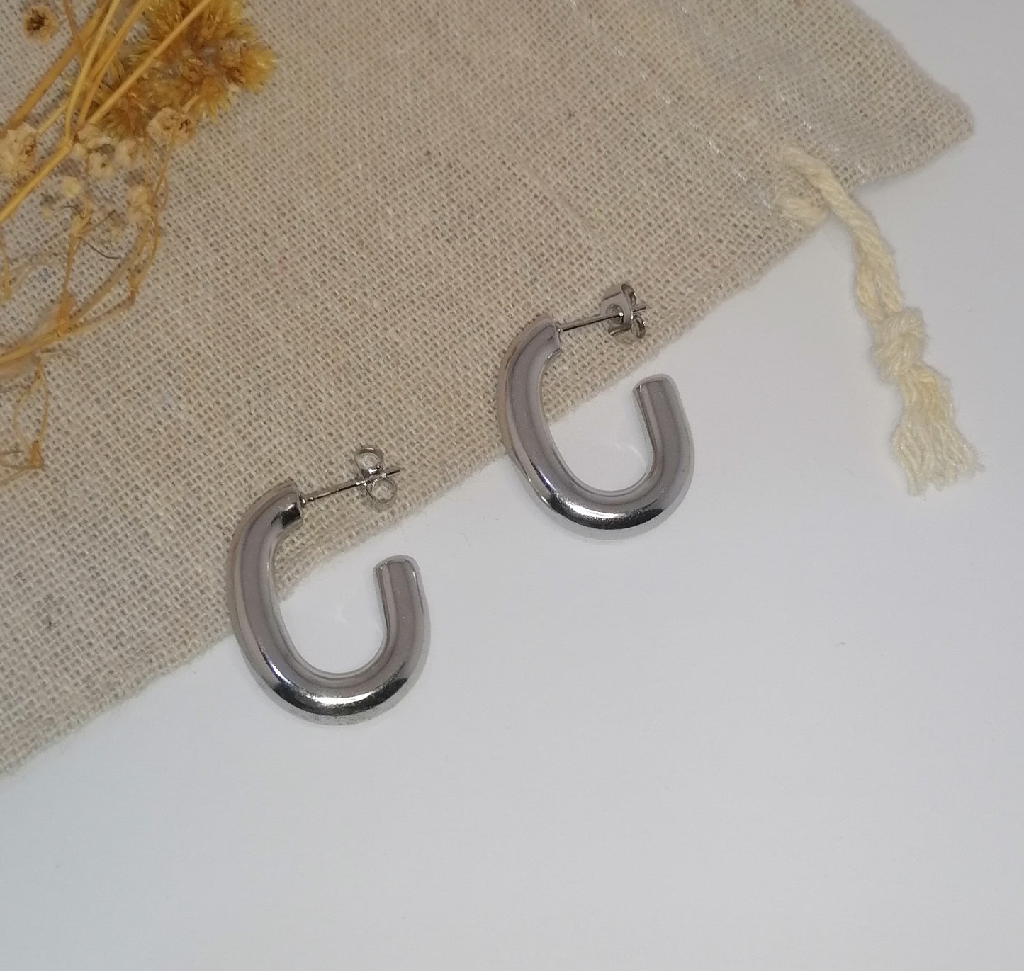 AQ019 | Aros en acero inoxidable abiertos macizos