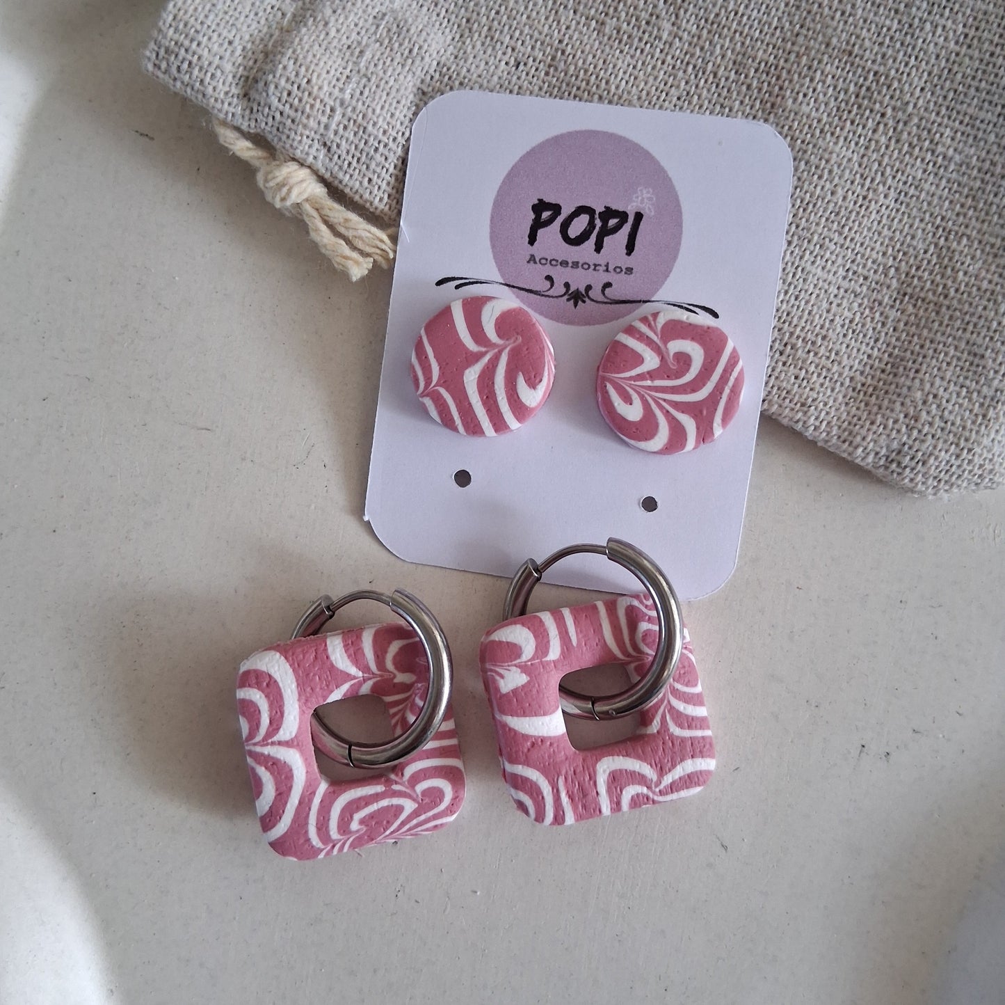 CL027 | Pack aros y caravanas Pinky - Rosa y blanco