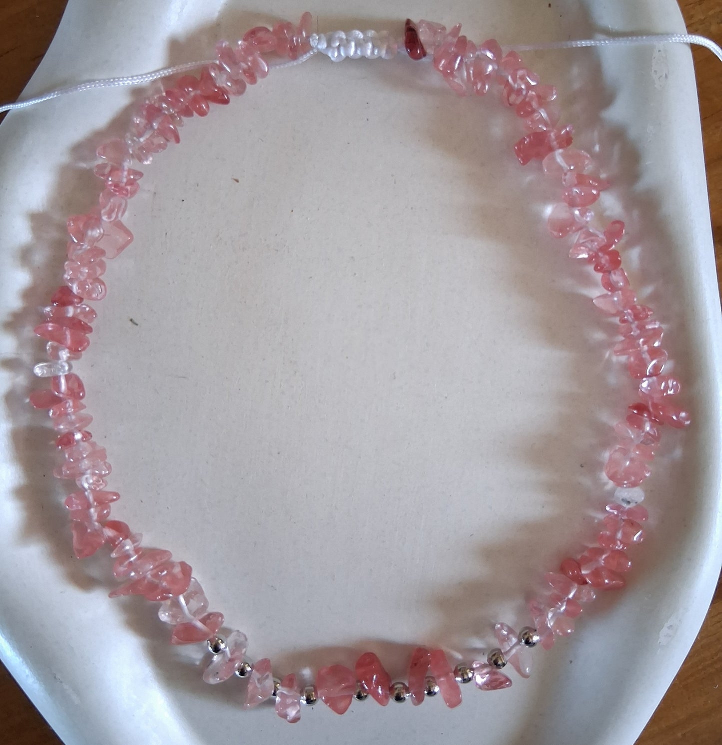 CS006 | Collar ajustable de escallas de piedras naturales