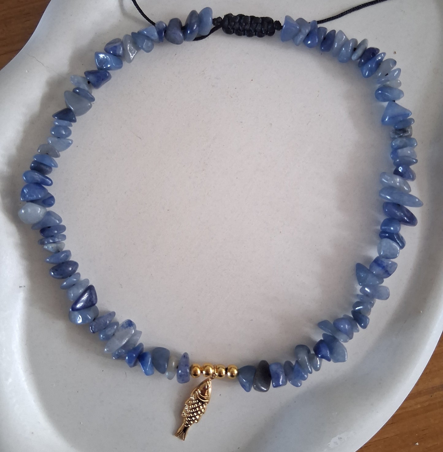 CS008 | Collar ajustable de escallas de piedras naturales