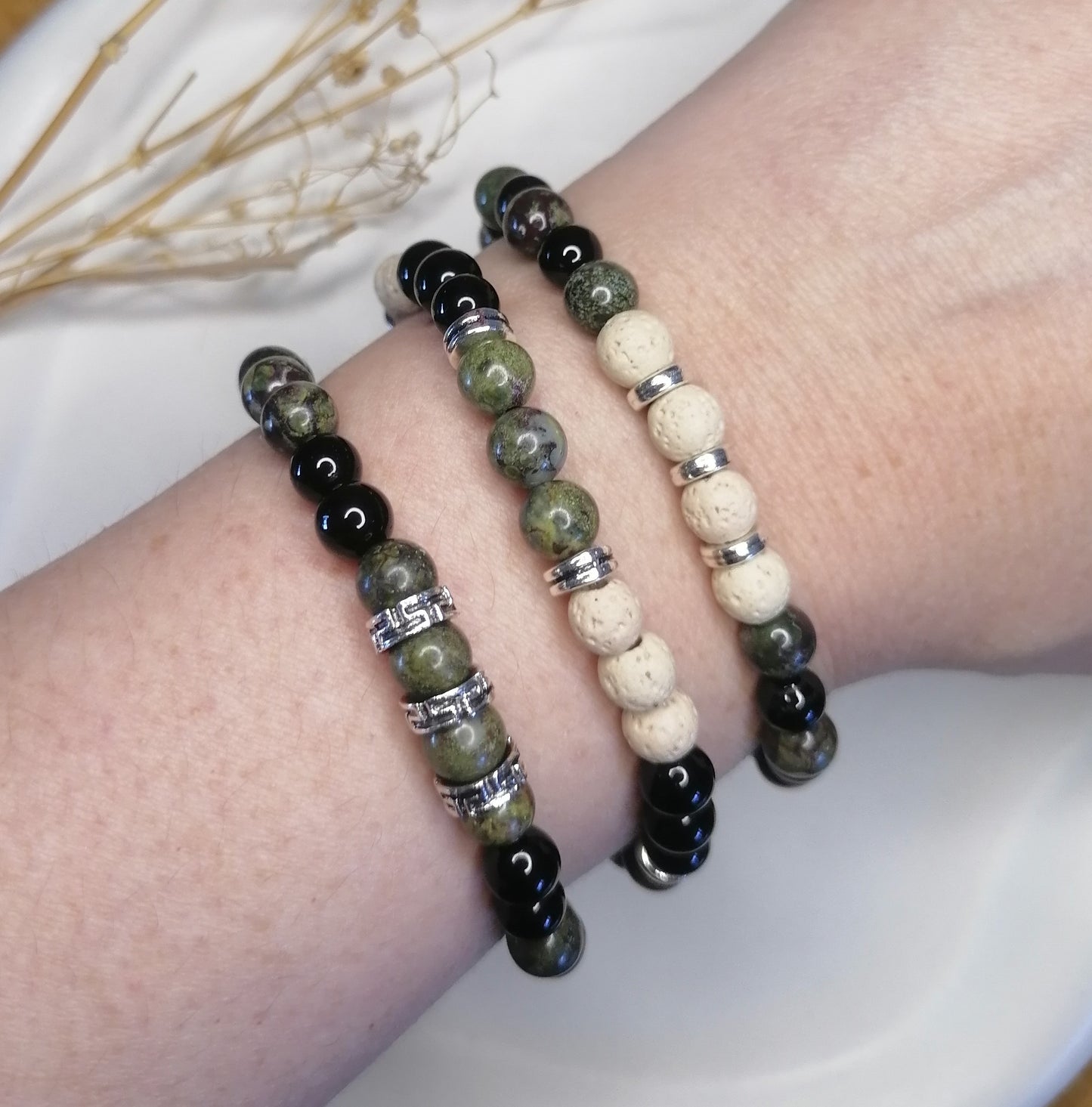 ST030 | Pulsera perlas piedras naturales Serpentina / Obsidiana negra