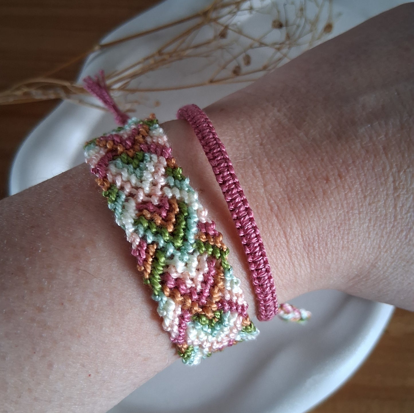 PT041 | Dúo de pulsera y brazalete combinado tejido y ajustable en hilo de algodón