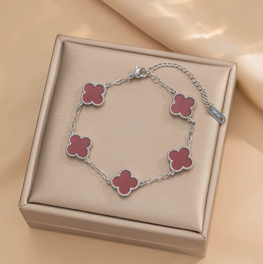 PQ034 | Pulsera acero inoxidable tréboles de cuatro hojas esmaltado rojo vino