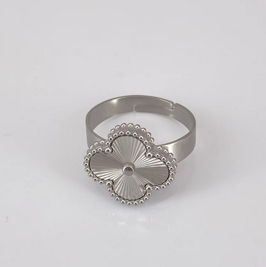 RQ021 | Anillo acero inoxidable regulable trébol de cuatro hojas