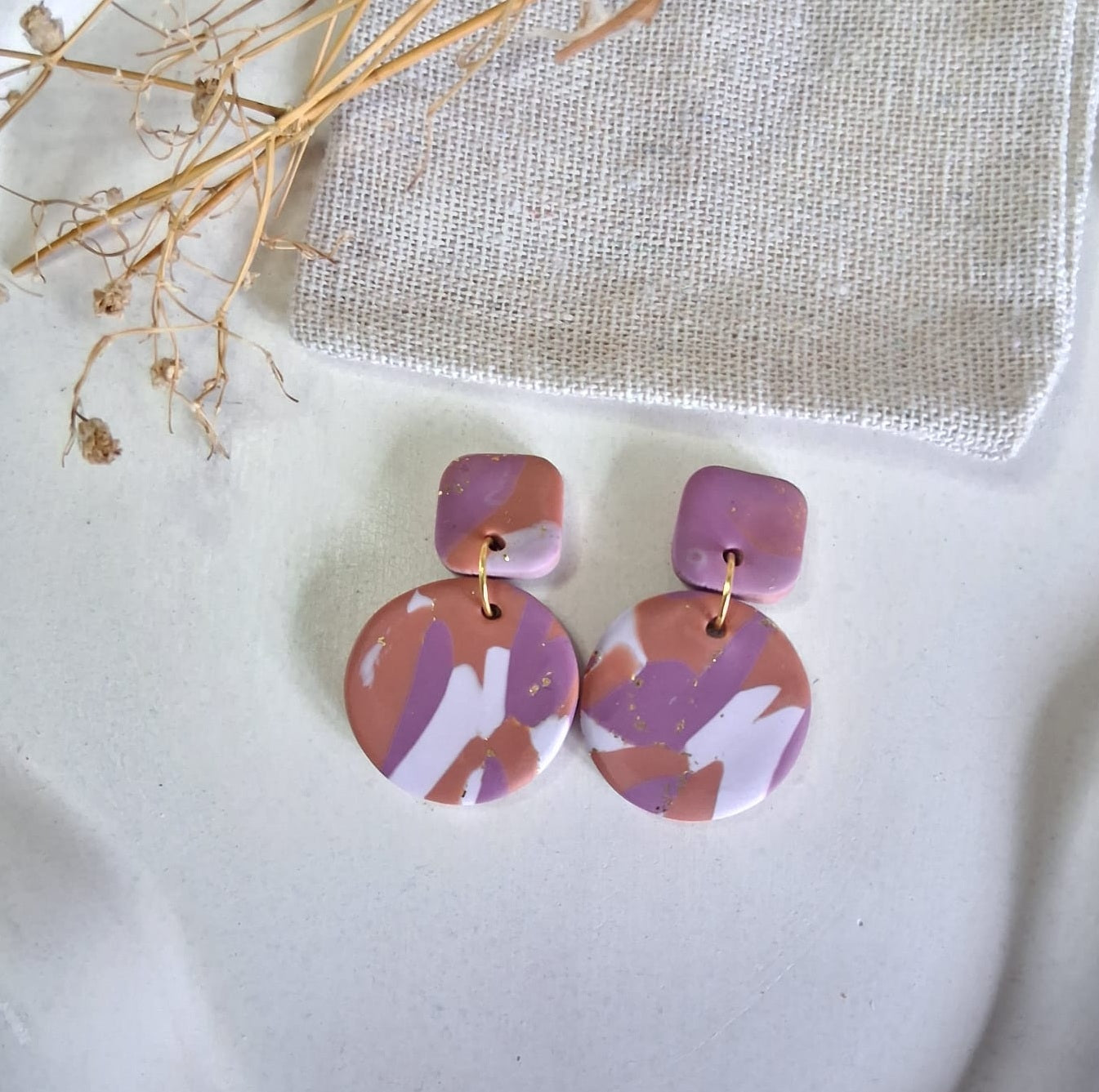 CL010 | Caravanas Elena - Malva, lila, terracota y dorado