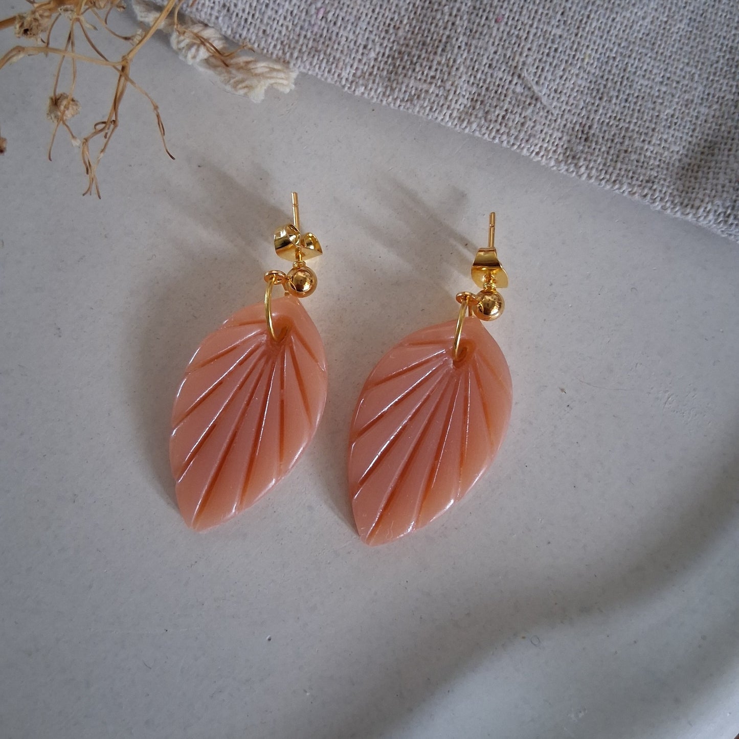 CL016 | Caravanas Alba - Salmón brillante