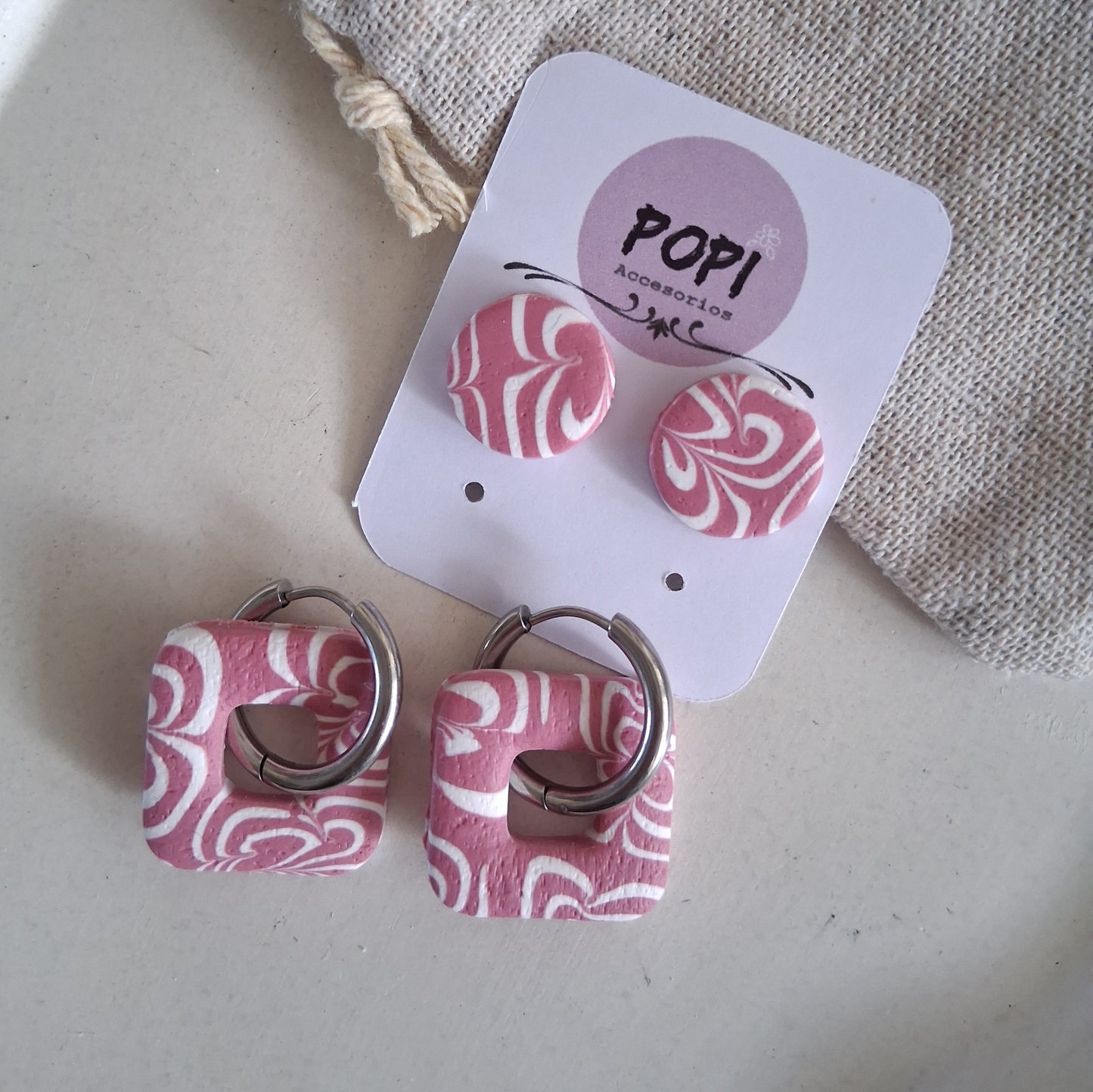 CL027 | Pack aros y caravanas Pinky - Rosa y blanco