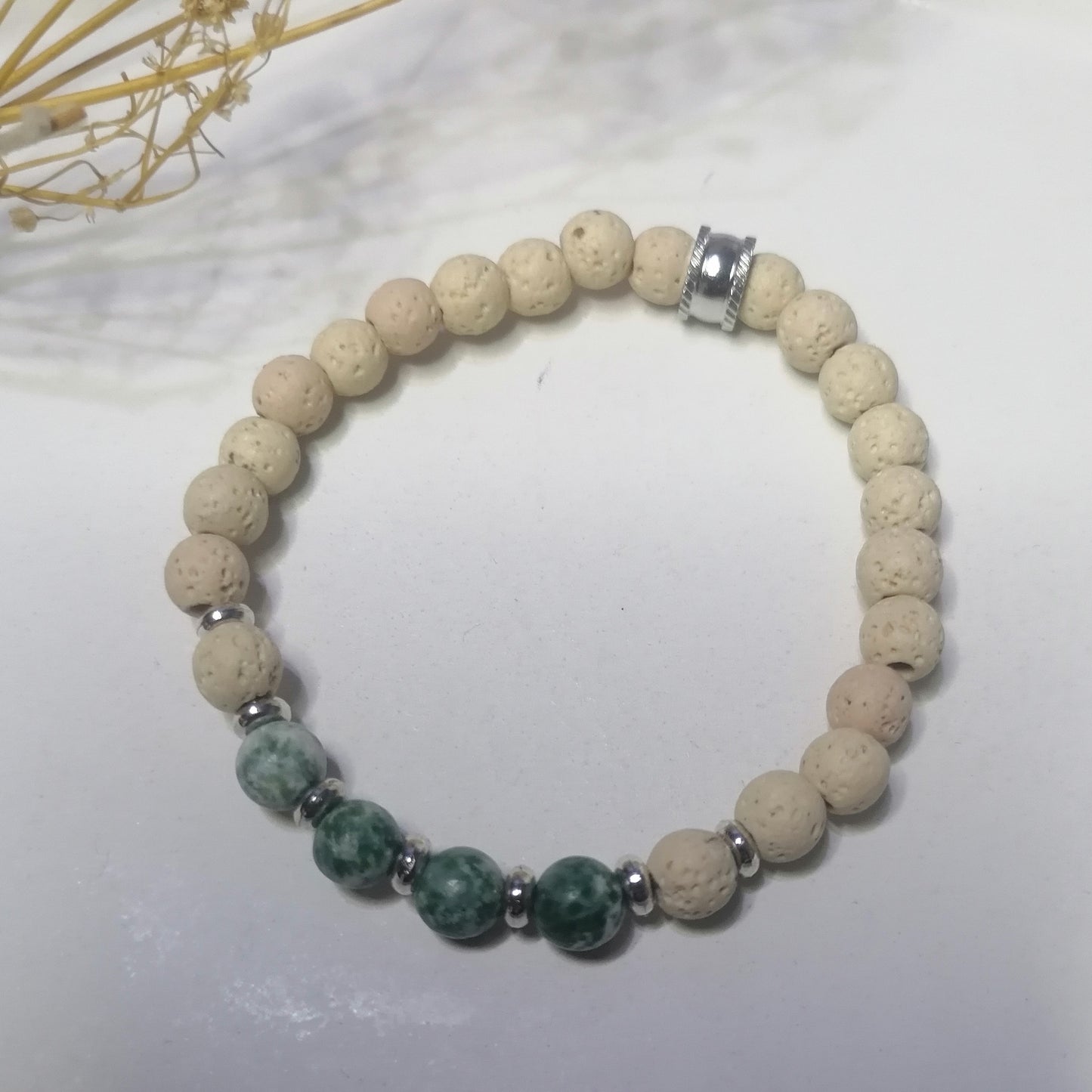 ST018 | Pulsera perlas piedras naturales y lava volcánica