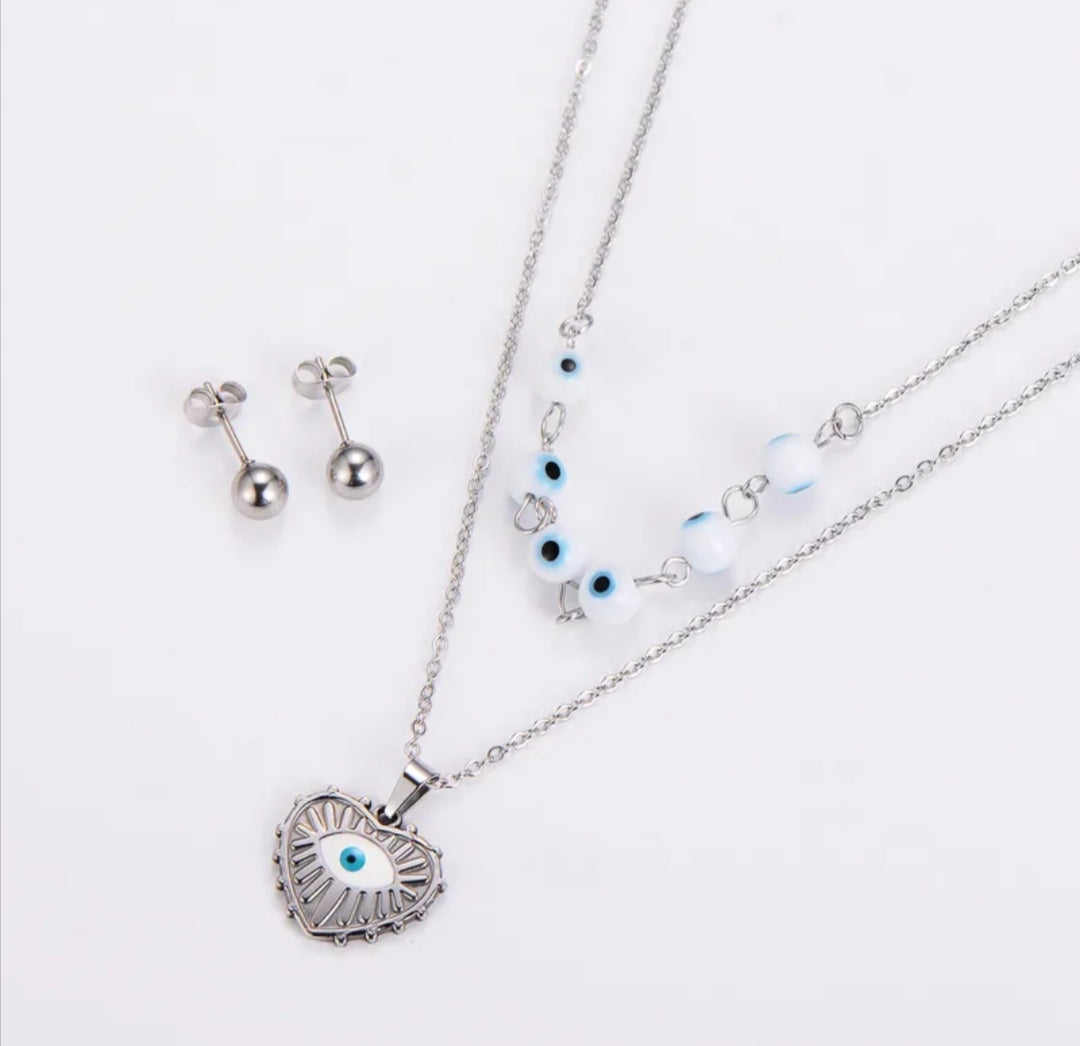 JQ001 | Conjunto de collar doble ojitos protectores y dije corazón con caravanas