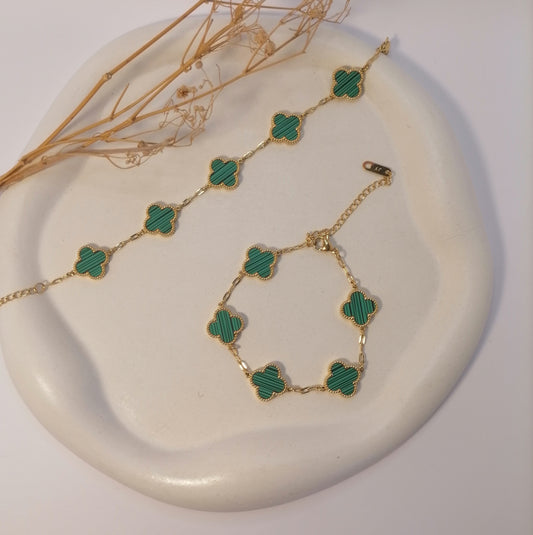 PD013 | Pulsera acero dorado tréboles de cuatro hojas esmaltado verde