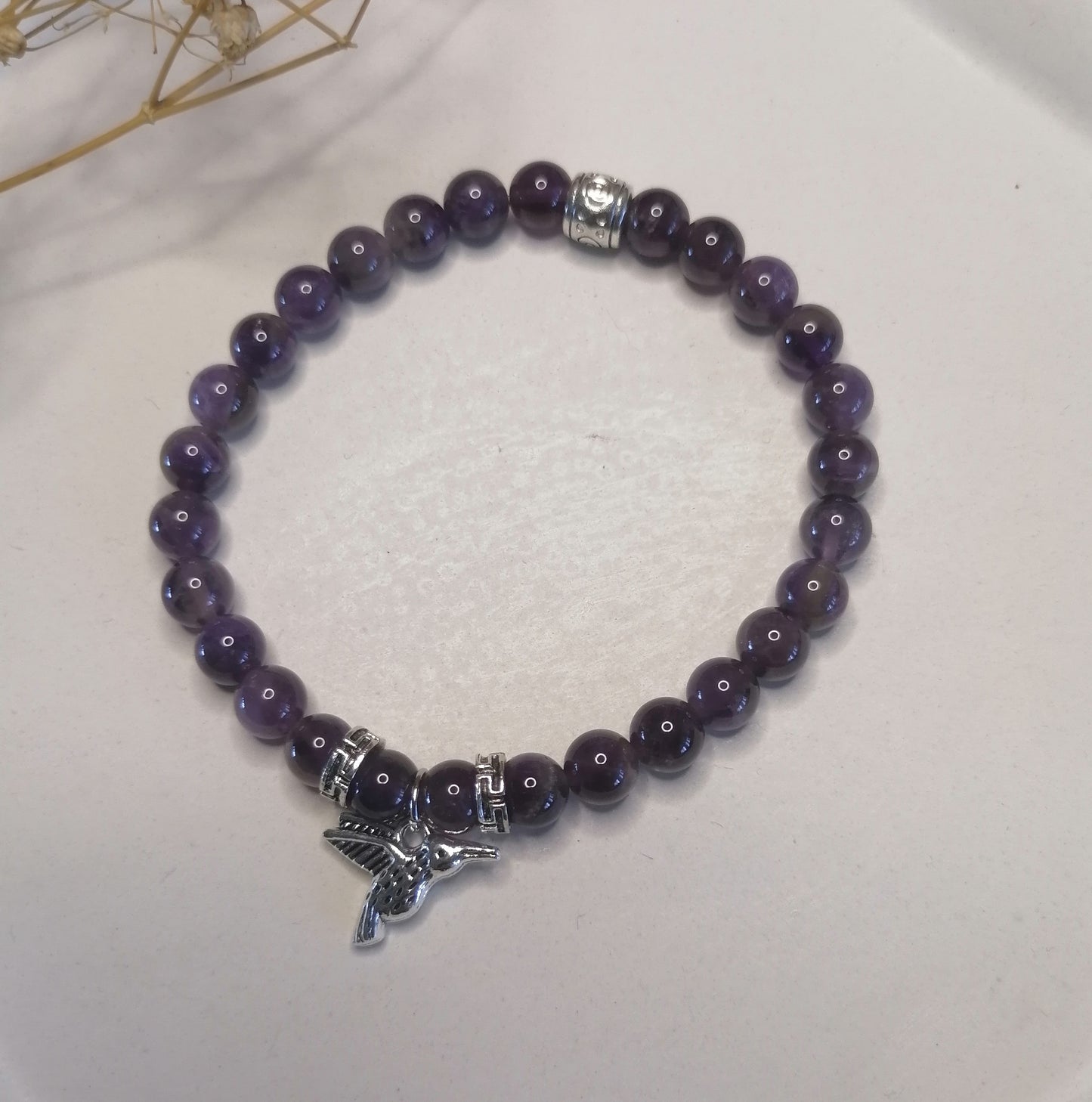 ST010 | Pulsera perlas piedras naturales con dije colibrí