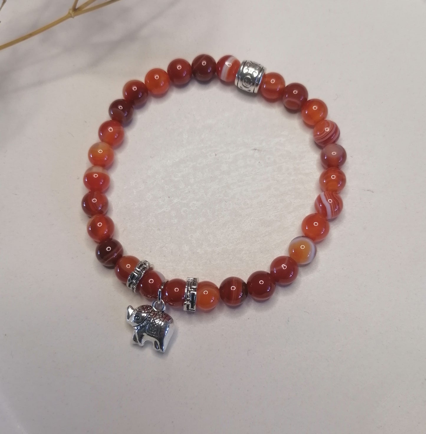 ST011 | Pulsera perlas piedras naturales con dije elefante