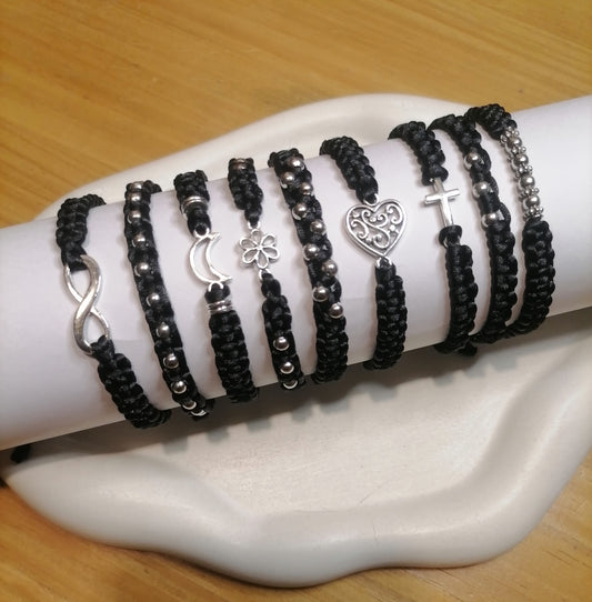 PT009 | Pulsera tejida regulable con conector y separadores metálicos