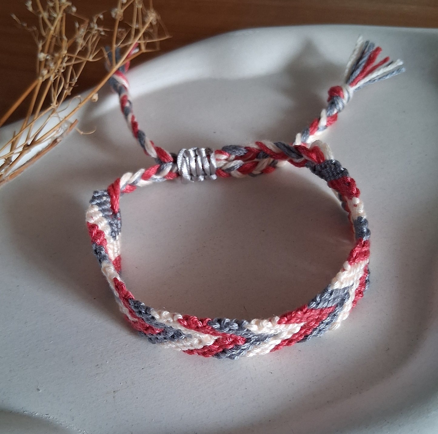 PT023 | Brazalete tejido ajustable en hilo de algodón diseño Chevron