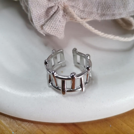 RQ026 | Anillo en acero inoxidable regulable trama