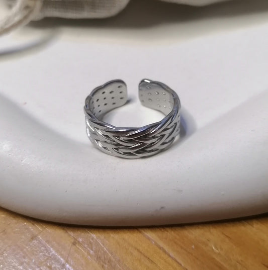 RQ030 | Anillo en acero inoxidable regulable entramado