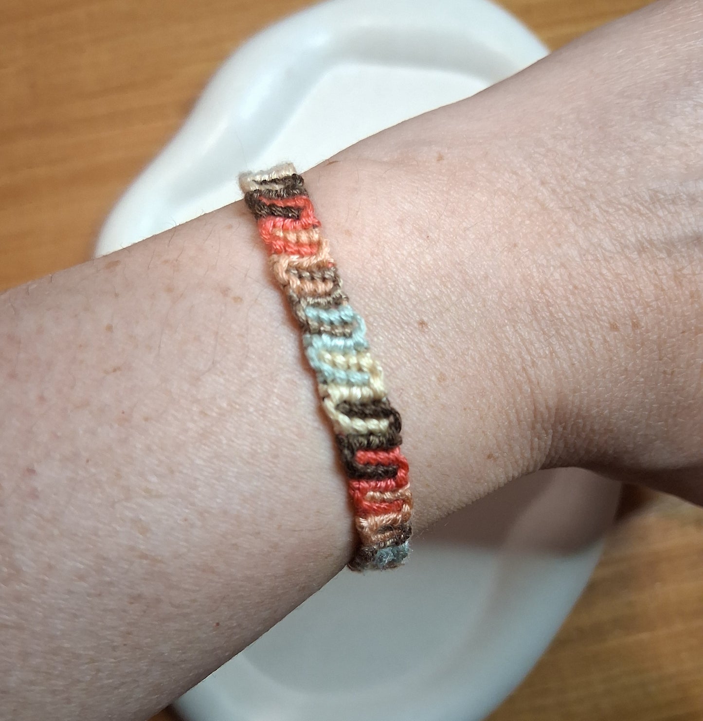 PT058 | Pulsera tejida fina ajustable diseño ondas